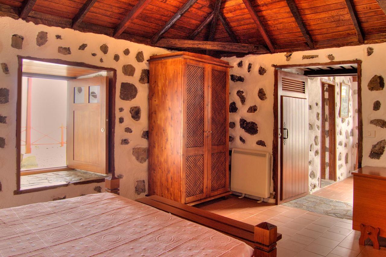 Holidaynorthtenerife Casa Rural Montiel Icod De Los Vinos Room photo